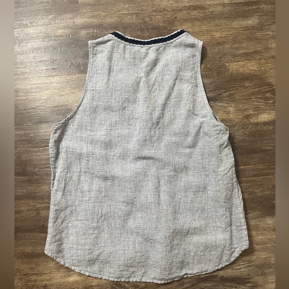 Banana Republic Sleeveless Blue Striped Top - Picture 2 of 3